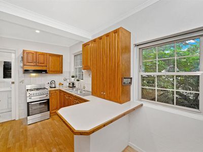 168 Wollongong Road, Arncliffe