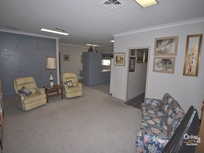 134 Baird Drive, Dubbo