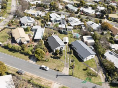 3 Mountain Avenue, Mount Beauty