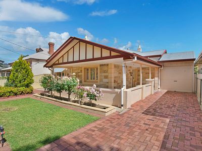 59 Avenue Road, Highgate