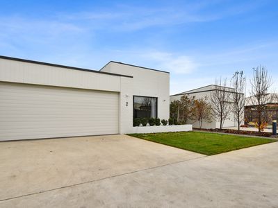 2 / 54 Landsborough Avenue, Newstead