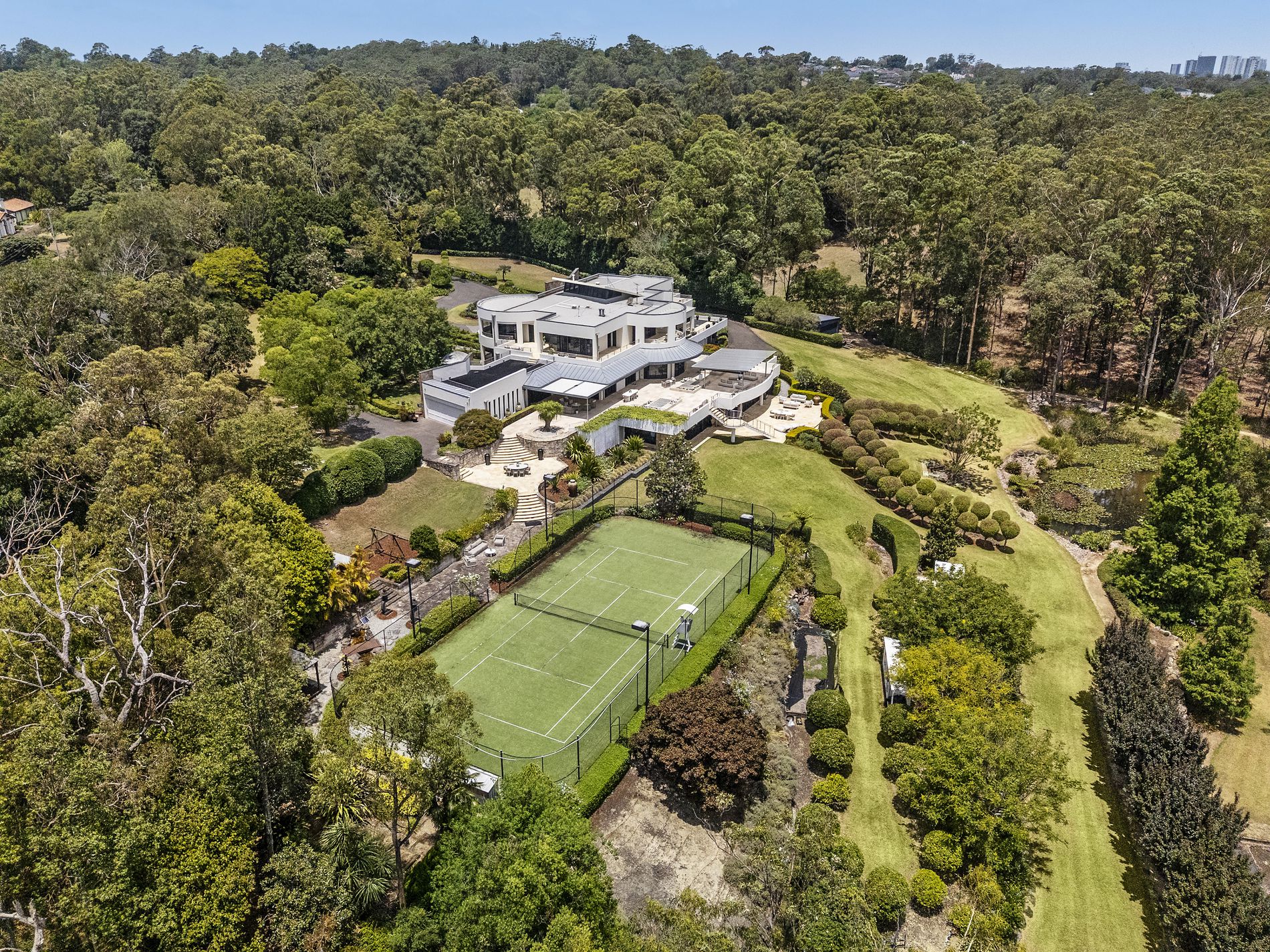 6 Gilmour Close, Glenhaven