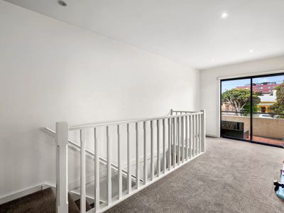 6 / 98-100 McKillop Street, Geelong