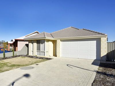 17 Astolabe Way, Swan View