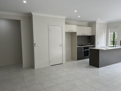 22 Yellowstone Avenue, Curlewis