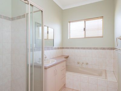 11 Russell Street, Piccadilly