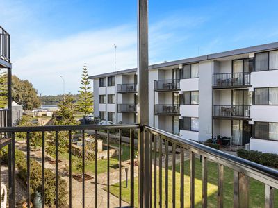 213 / 29 Melville Parade, South Perth