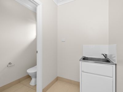 2 / 1A Mahogany Street, Goondi Hill