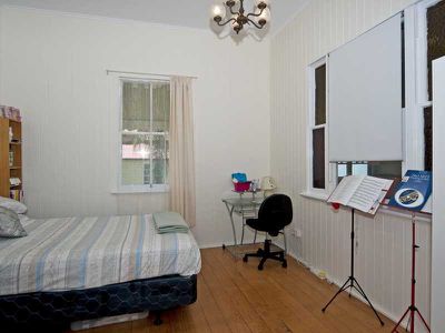 24 Downs Street, North Ipswich