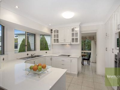 1 Rivergreen Circuit, Douglas
