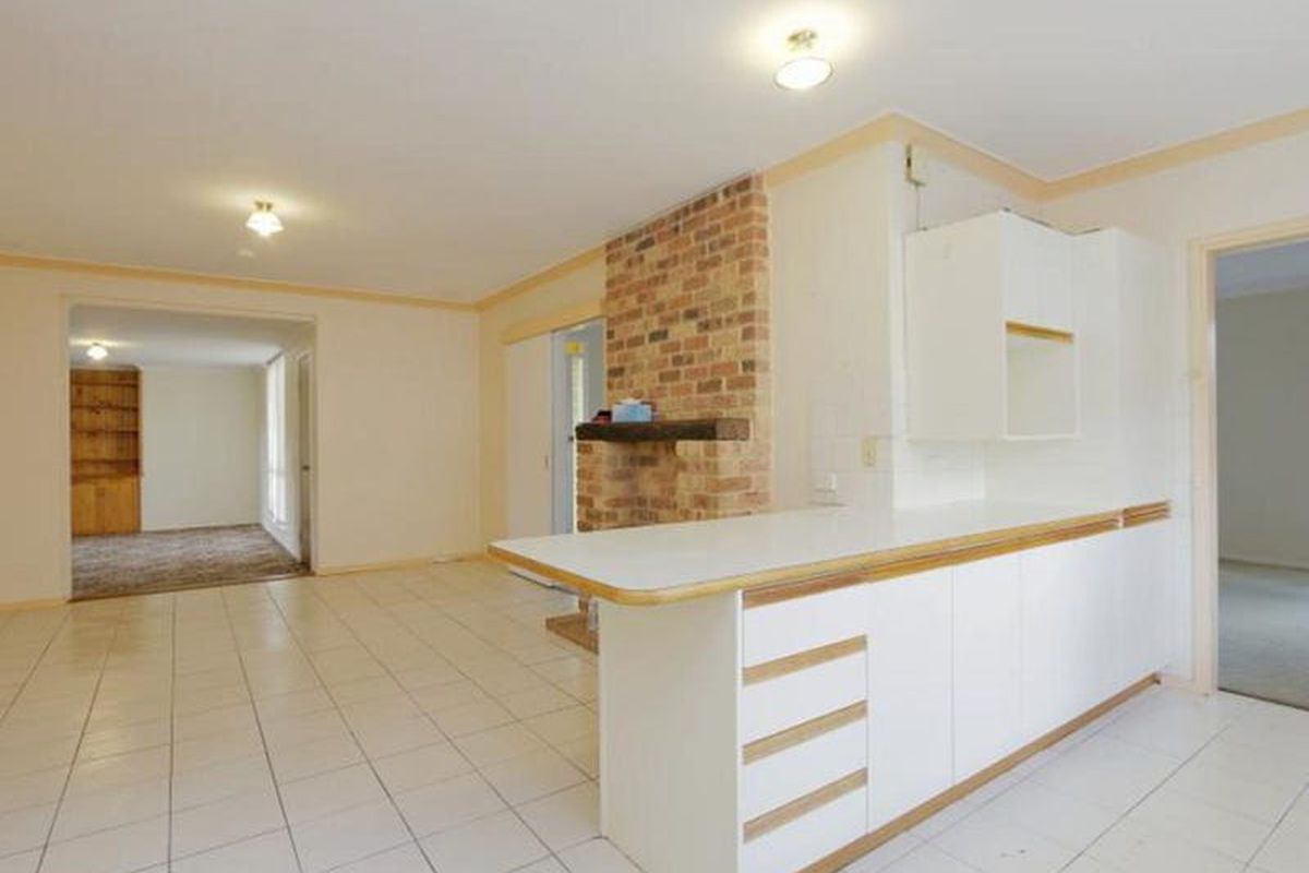 7 Hughenden Drive, Thornlie