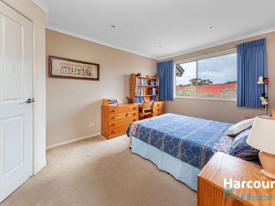 7 / 34 Leahy Close, Narrabundah