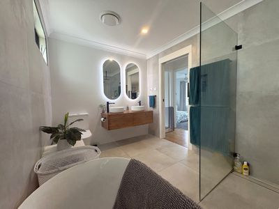 17 Bay Street, Mallabula