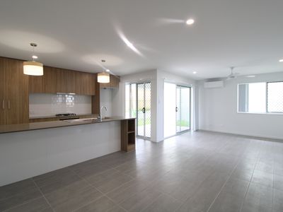 55 Highbury Court, Greenbank