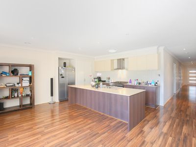26 Edenvale Street, Manor Lakes