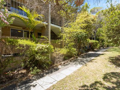 1/6 Wilson Crescent, Wembley Downs