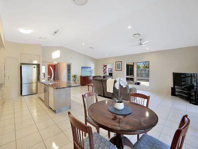 29 Ocean View Dr, Woodgate