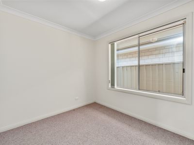 13 / 27 Short Street, Millicent