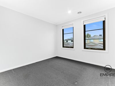 7 Charger Lane, Cranbourne East