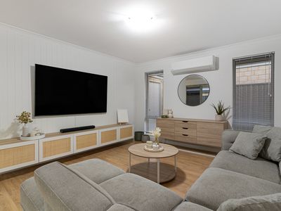 11 AUBURN WAY, Baldivis
