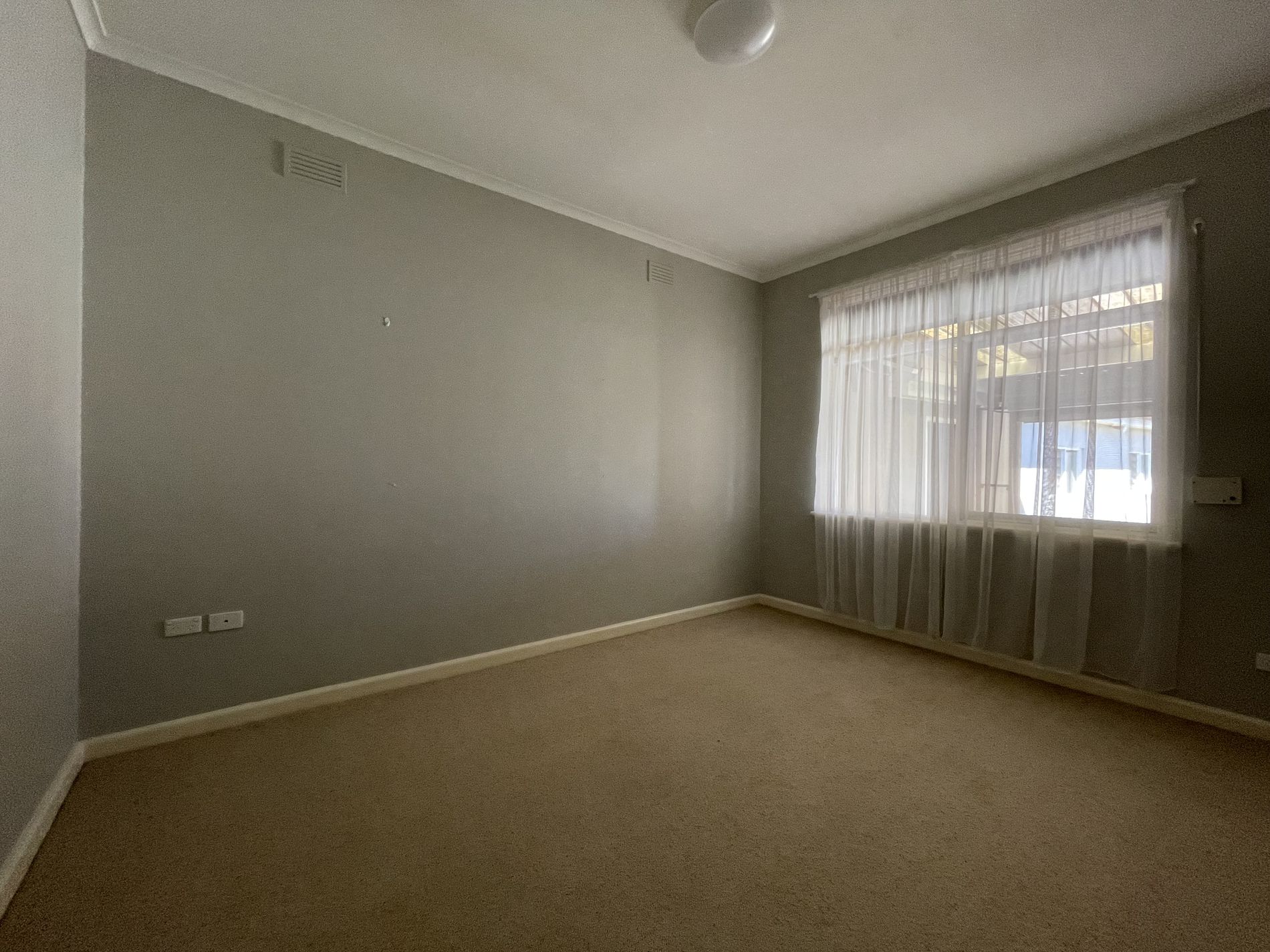 12 English Drive, Millicent