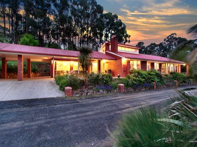 276 Dickie Rd, Officer