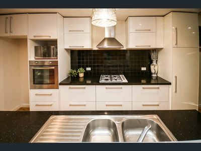 Room 2 / 16 Harvey Circuit, Mawson Lakes