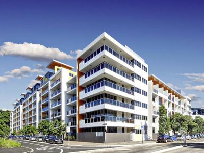 1024 / 6 Spring Street, Rosebery