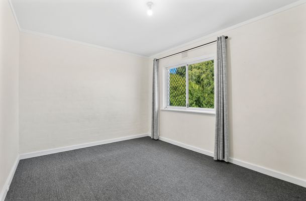 2 / 15 Corvus Place, Rockingham