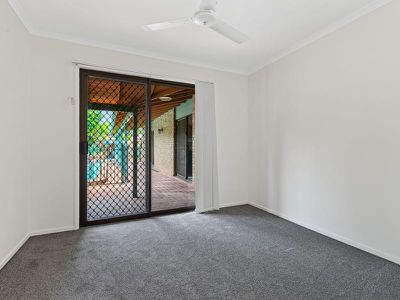 24 Toufik Street, Rochedale South