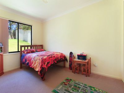 2 / 12 Cowal Court, Flinders