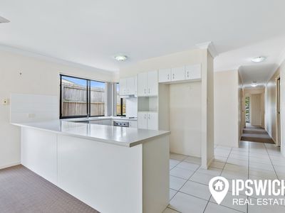 2 / 20 Harrier Place, Lowood