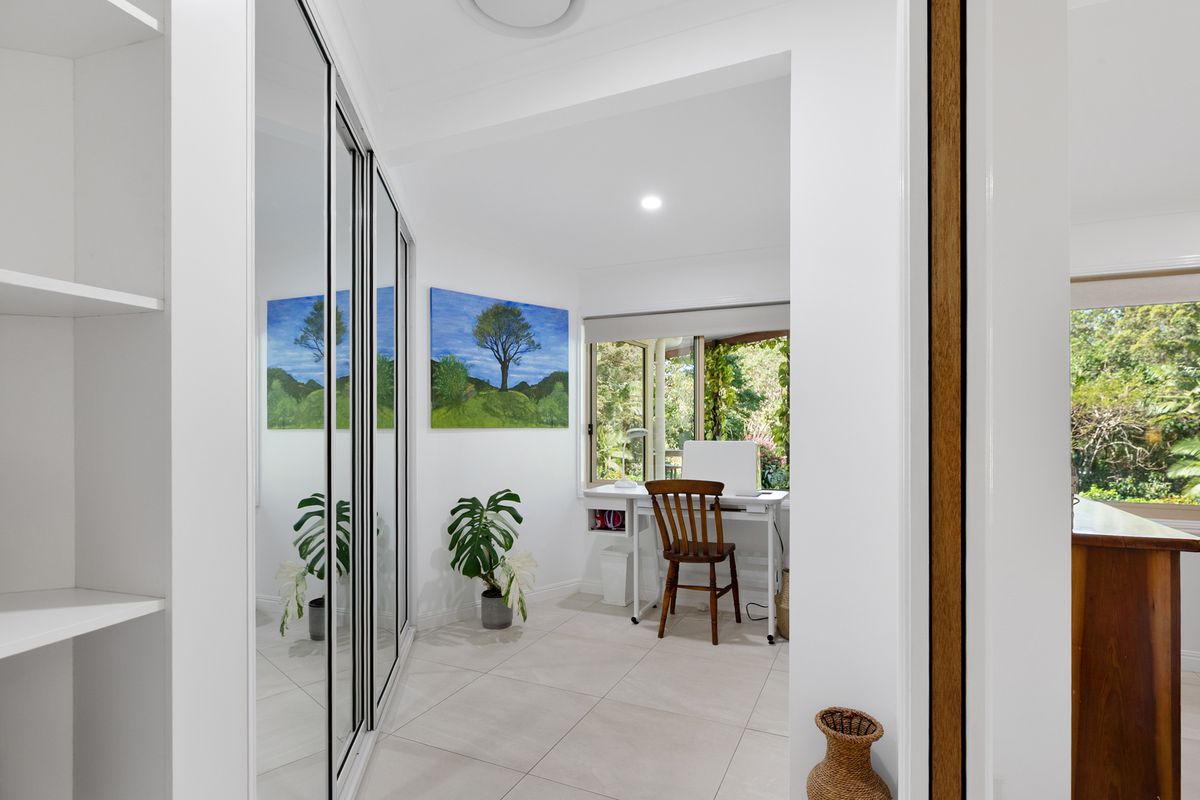 8 Livistona Drive, Doonan