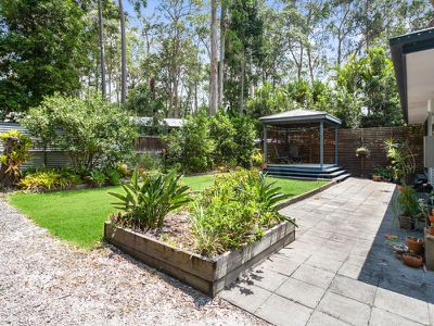 16 Rainforest Court, Boreen Point