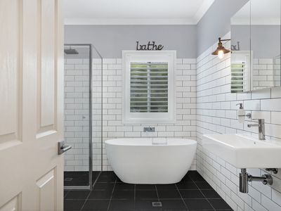 4 Young Rd, Moss Vale