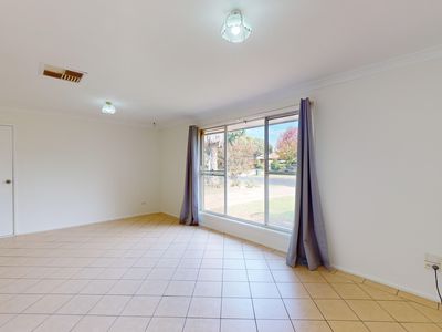 10 Mackay Drive, Dubbo
