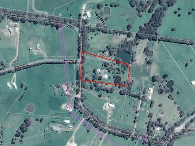 1085 Tabletop Road, Tolmie
