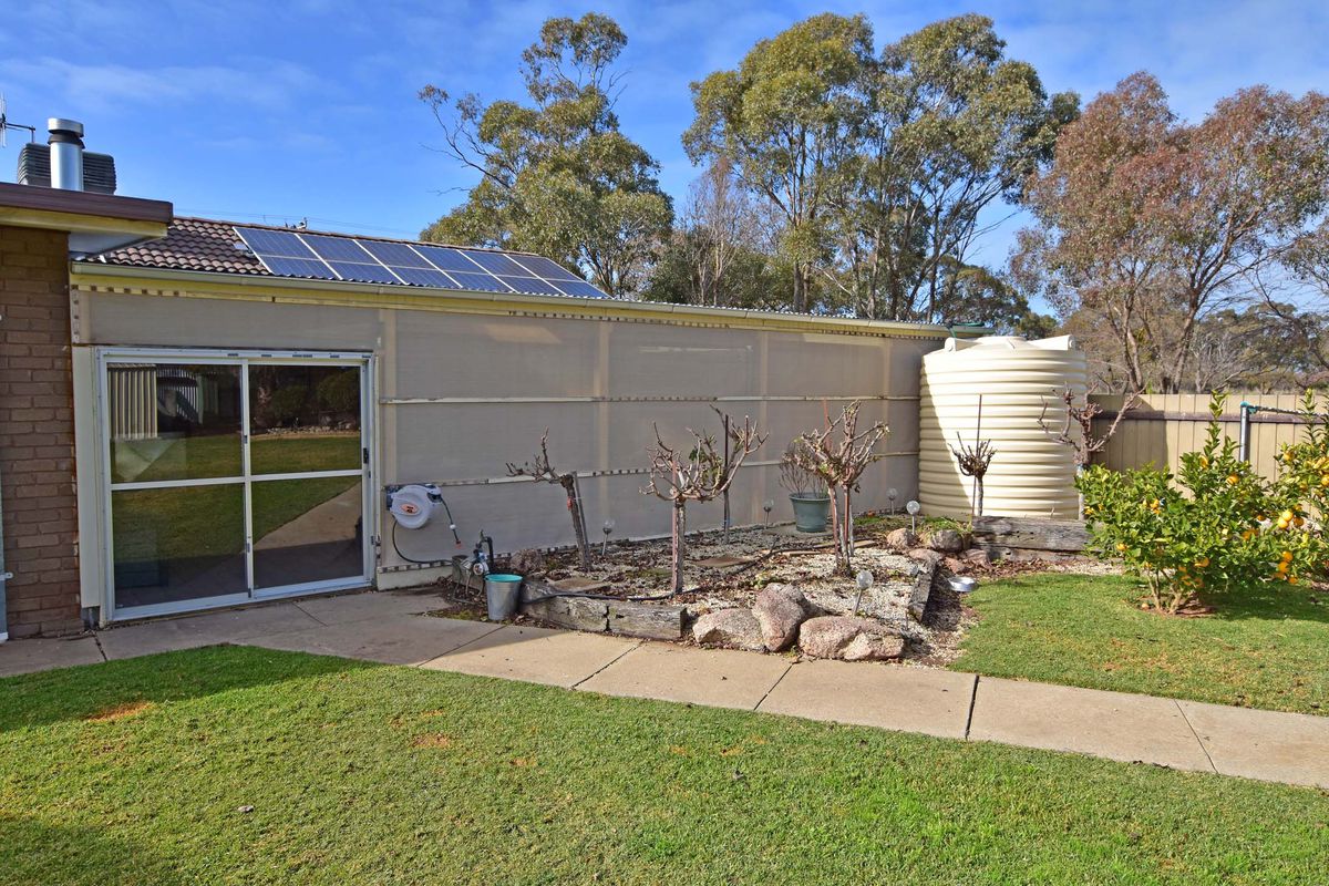 24 Waverley Avenue, Merrigum