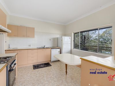 12 Bunderra Drive, Beechwood