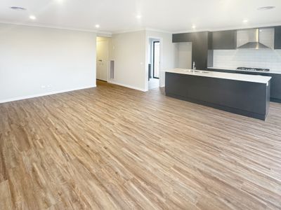 1 / 7 McLaren Street, Warrnambool