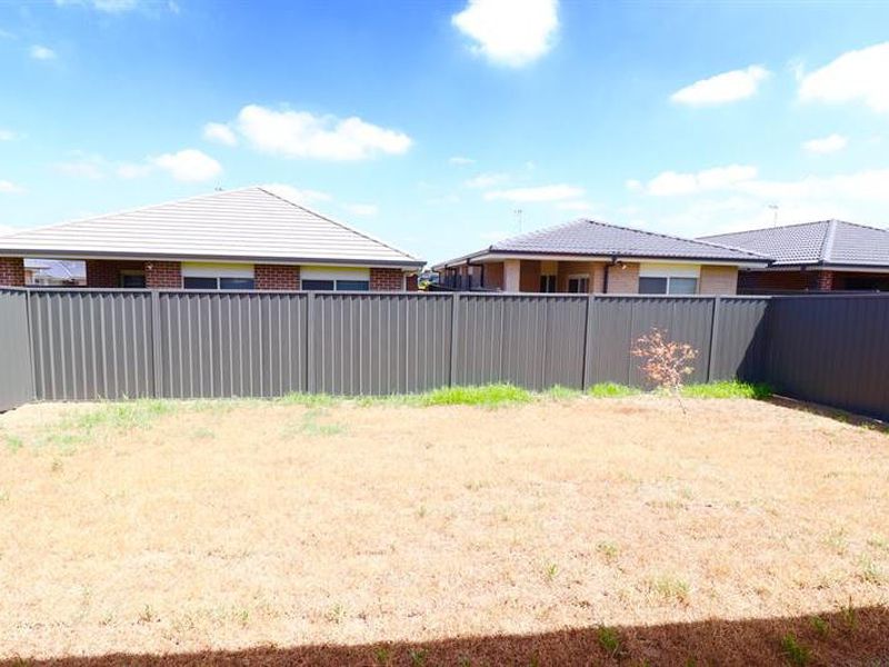 62 Nicholson Parade, Spring Farm