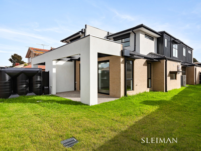 4b Bosco Terrace, Keilor Lodge