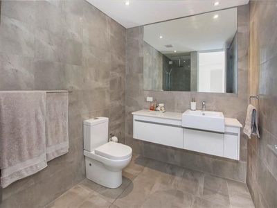 104 / 1 Grand Court, Fairy Meadow