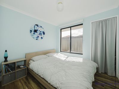 32 Thicket Circuit, Banksia Grove