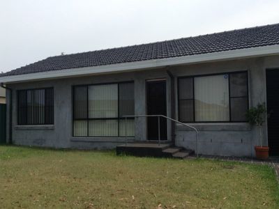 2 / 1 Oakland Avenue, Windang