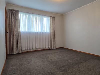 8A Devon Place, Cannons Creek