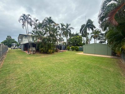 12 Brock Crescent, Dysart