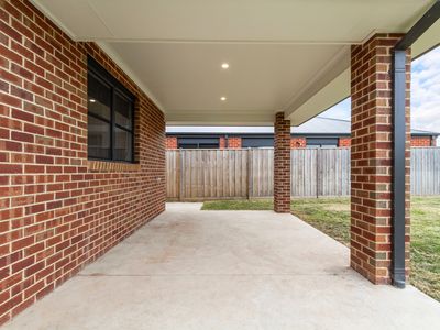 42 Cantwell Drive, Sale