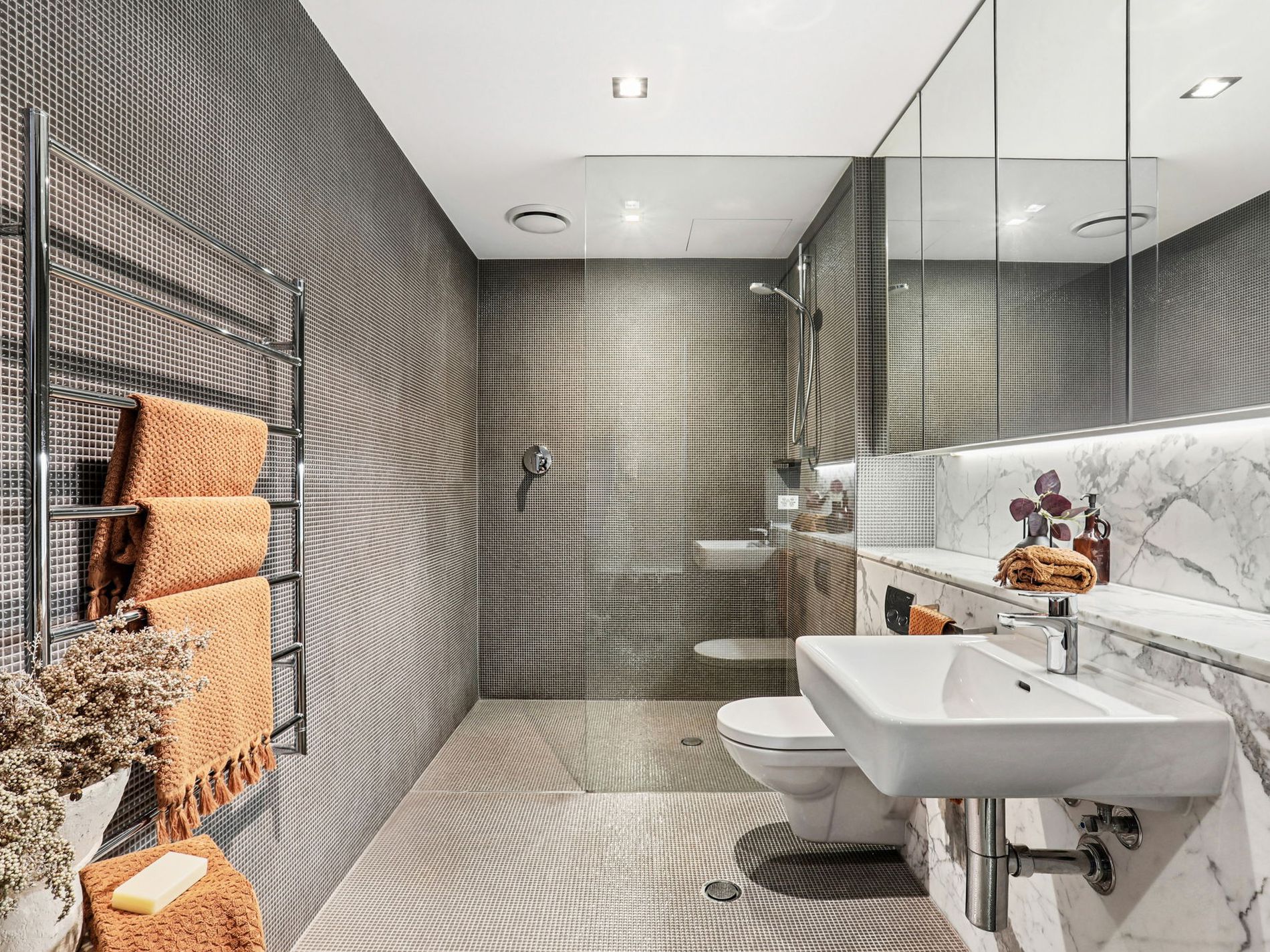 6A / 171 Gloucester Street, Sydney