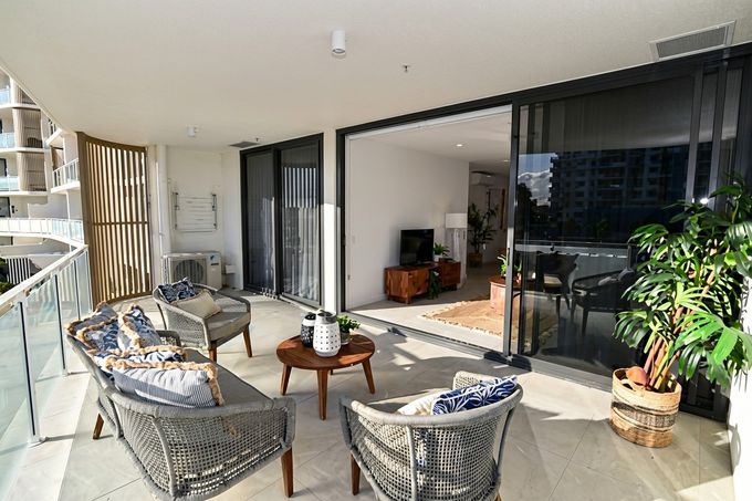 212 / 11 Waterside Retreat, Birtinya